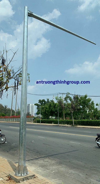 Trụ đèn cao áp