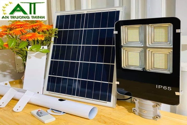 Đèn Led chiếu sáng năng lượng mặt trời