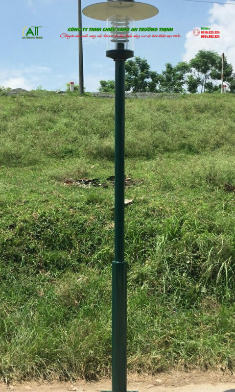 Cột đèn trang trí sân vườn