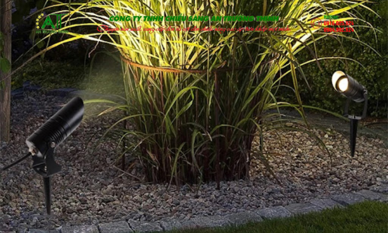 Đèn LED sân vườn 12V