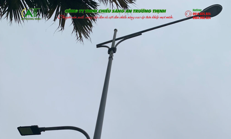 giá cột đèn chiếu sáng