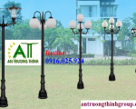 Bí quyết chọn cột đèn sân vườn chịu mưa bền đẹp và an toàn